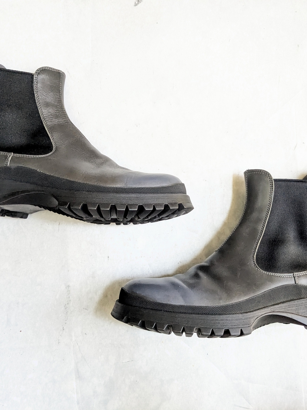 Prada Chelsea Boots Gray Leather Men US 10.5 Rubber Platform Y2K